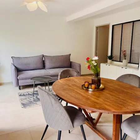 - Bottom Of Villa, Quiet Garden, And Pool *